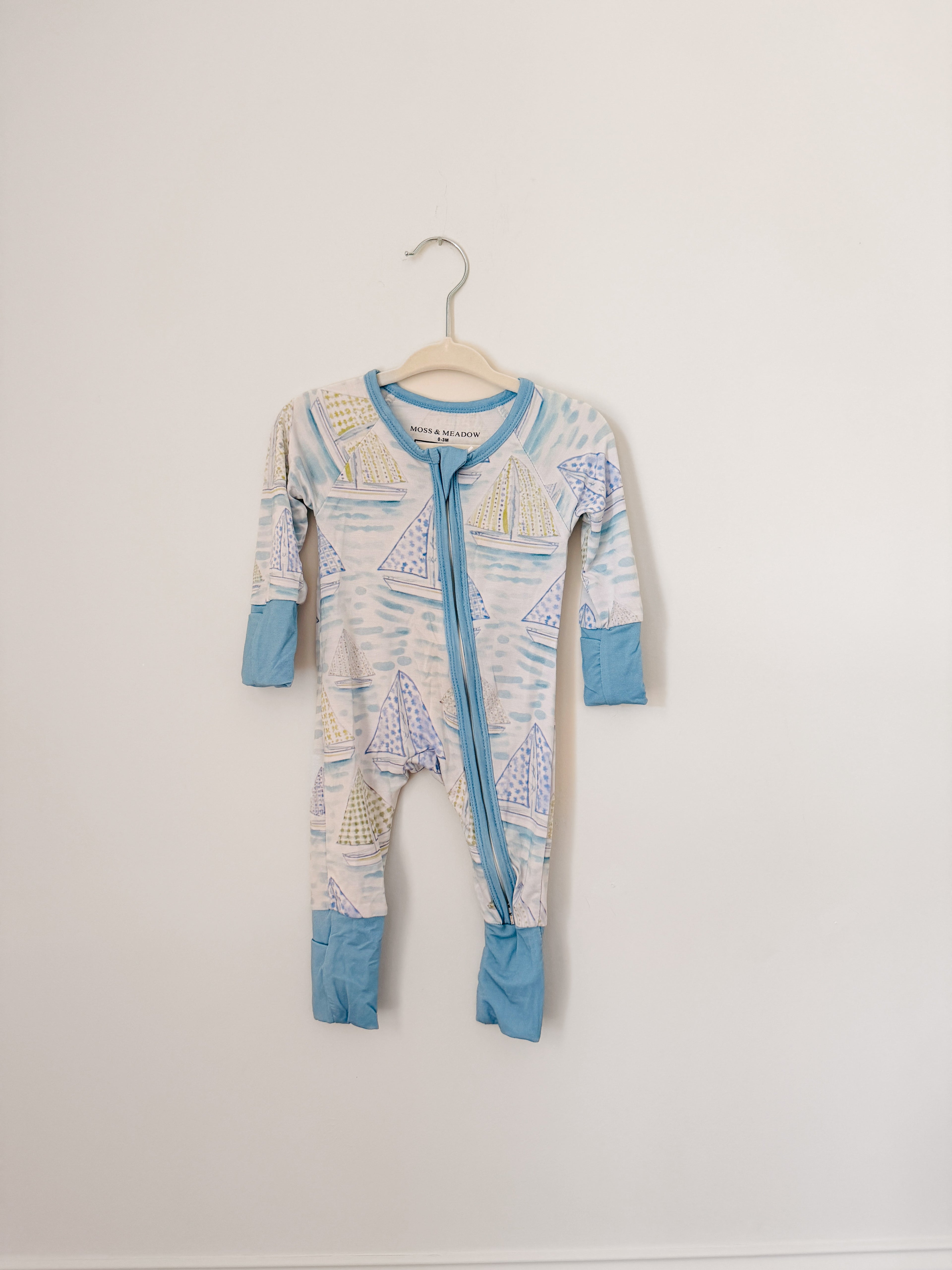 Sailboat Breeze Zippy